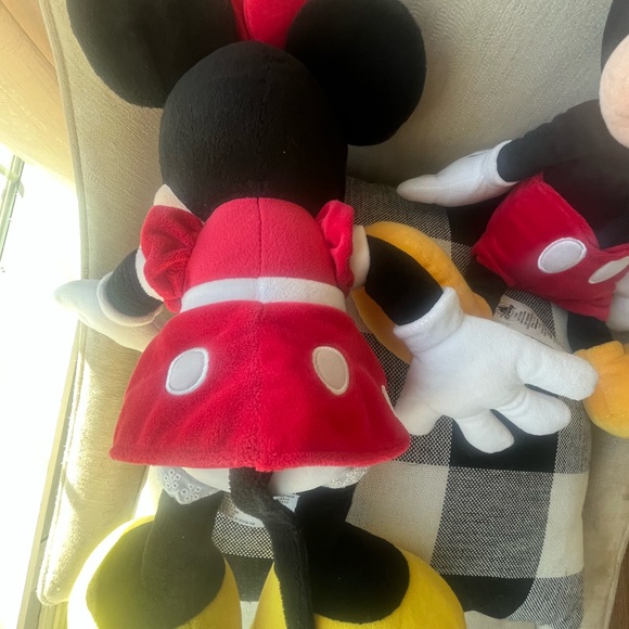 Disney Mickey and Minnie Mouse Stuffed Animals - Red, Black, Yellow - Picture 7 of 7